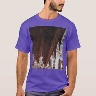 Beautiful Palais du VersaillesPalace of Versailles T-Shirt