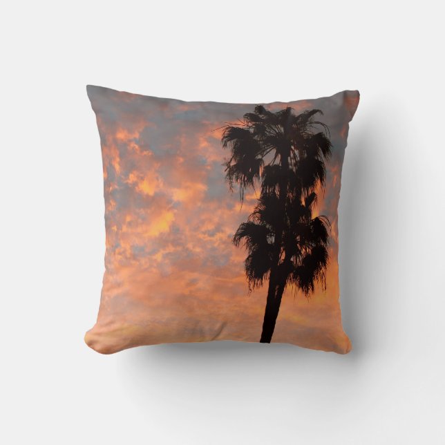 Beautiful Palm-tree Pillow! Cushion (Front)