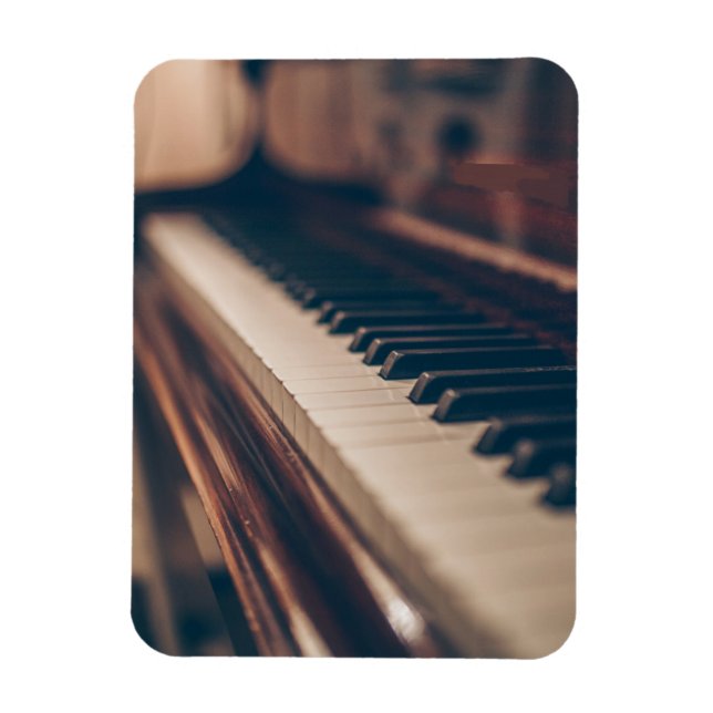 Beautiful Piano Design Magnet (Vertical)