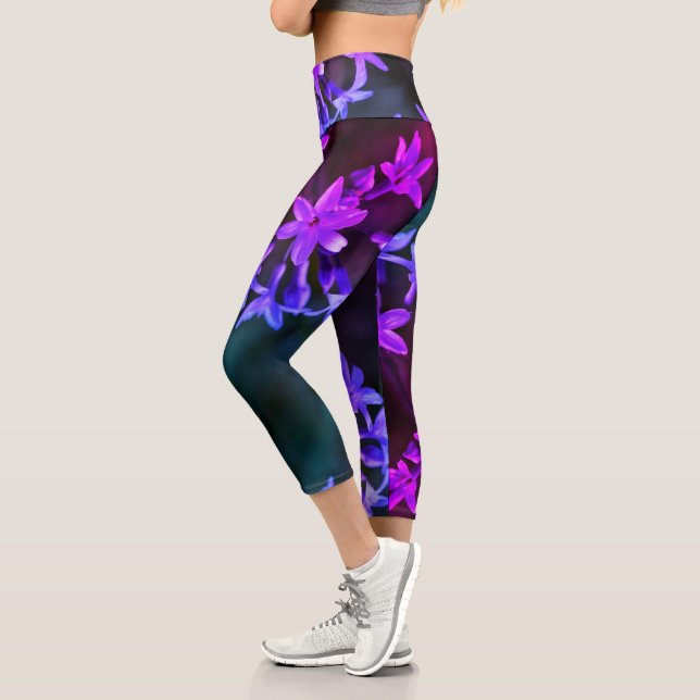 Beautiful Pink Purple Wild Garlic Flowers Capri Leggings (Left)