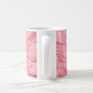 Beautiful pink zinnia flower coffee mug