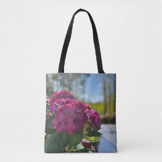 Beautiful purple hydrangea floral tote bag