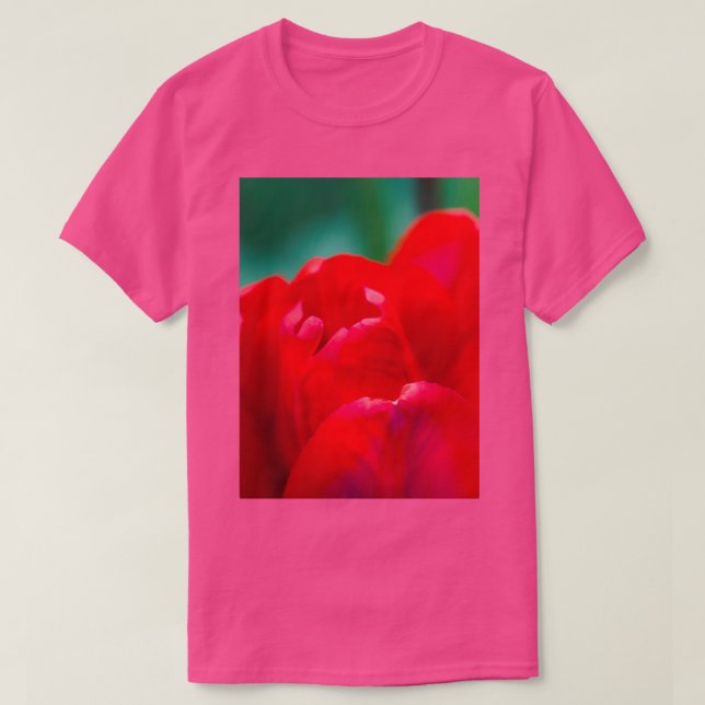 Beautiful red tulip on gentle blurred green backgr T-Shirt (Design Front)