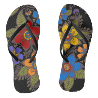Beautiful Retro Boho Floral Design Flip Flops