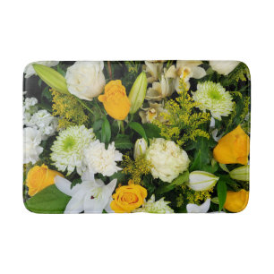 Beautiful roses and lilies bouquet bath mat