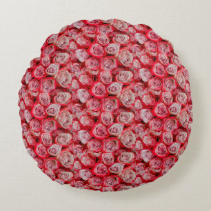 Beautiful roses in pink and red flower bouquet round cushion