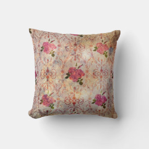 Beautiful seamless pink rose pattern grunge old st cushion