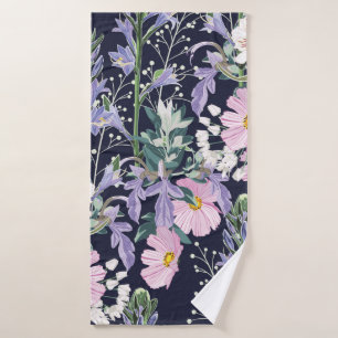 Beautiful seamless spring pattern with wild flower bath towel