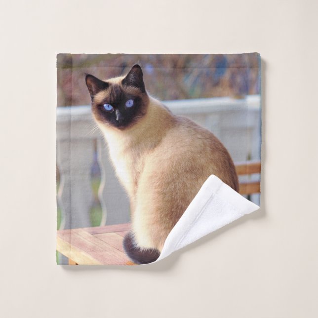 Beautiful Siamese Cat with Blue Eyes Wash Cloth (Wash Cloth)