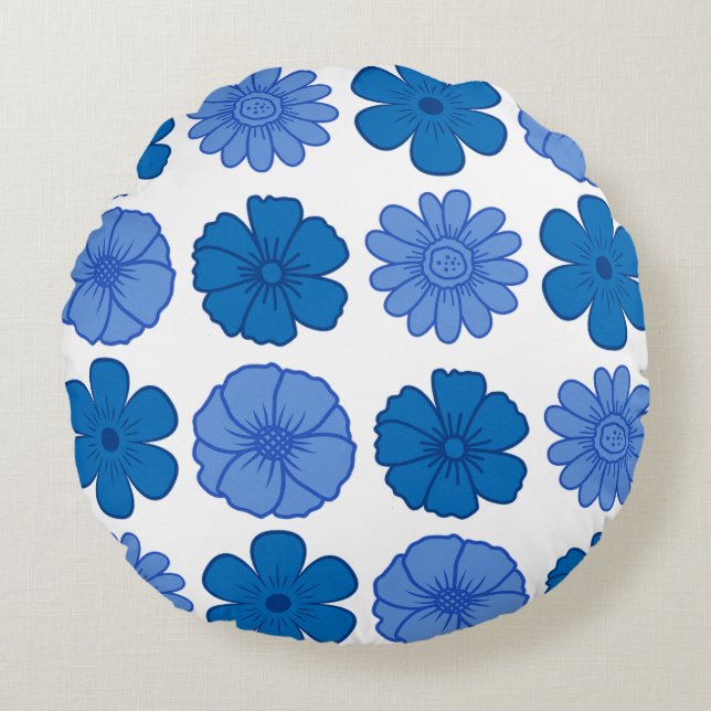Beautiful Sky Blue Flower Round Pillow (Front)