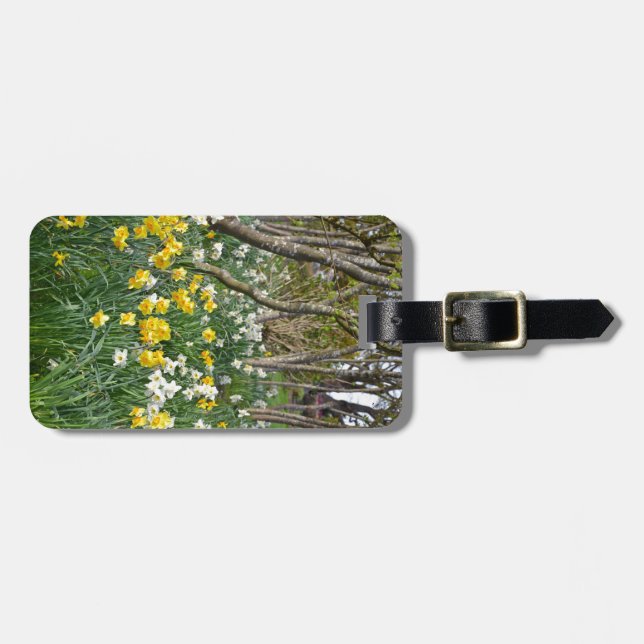 Beautiful spring daffodil garden luggage tag (Front Horizontal)