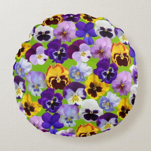 Beautiful Spring Pansies  Round Cushion (Front)