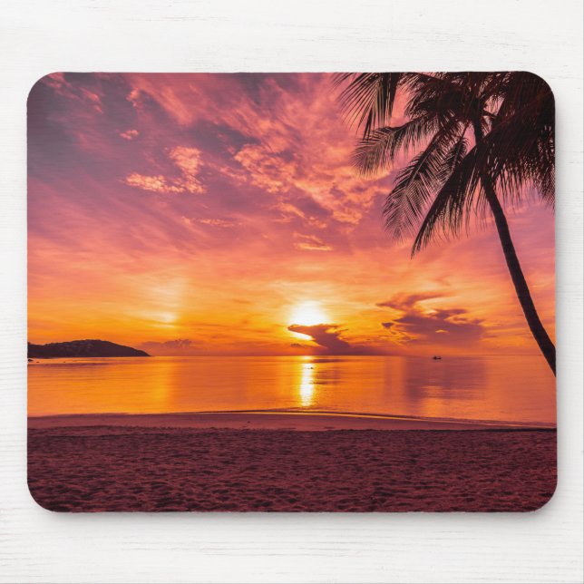 Beautiful Sunset on the Beach Mouse Mat (Front)