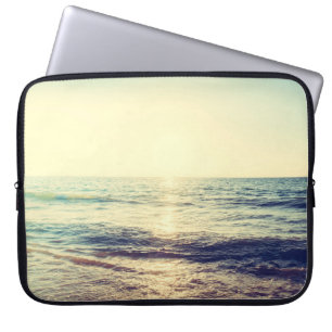 Beautiful Sunset with sea and beach - Vintage and Laptop Sleeve