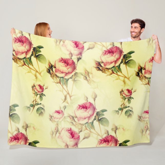 Beautiful Vintage Floral Fleece Blanket (In Situ)