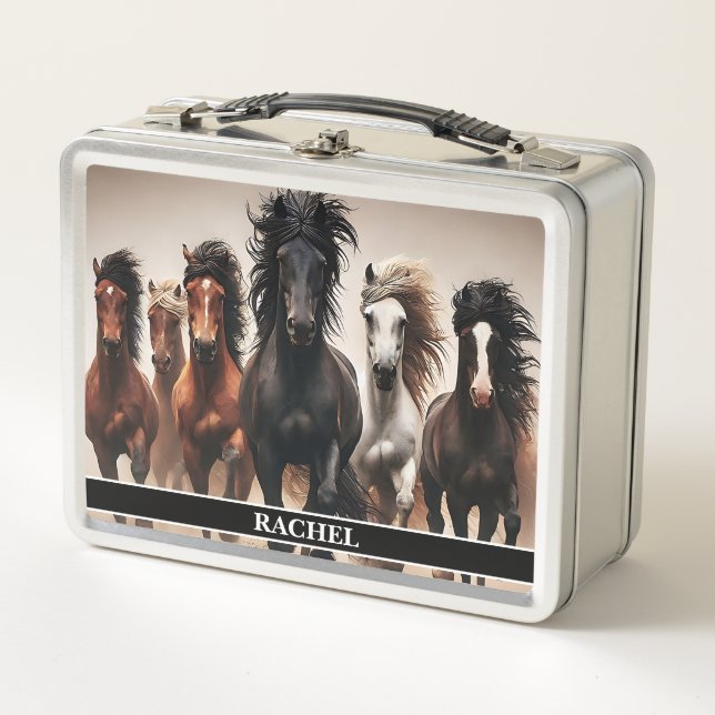 Beautiful Wild Horses lunch box (Front)