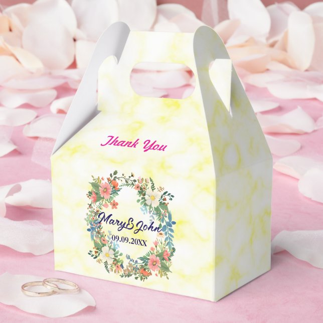 Beautiful wreath pink romantic wedding favour box (Wedding)