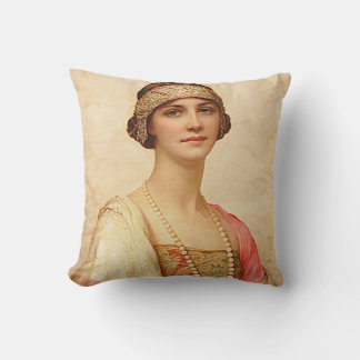 BEAUTY CUSHION