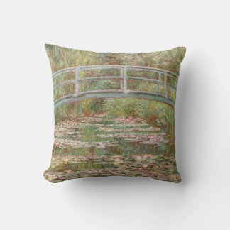BEAUTY CUSHION