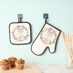 Beauty Isn't About How You Look Oven Mitt & Pot Holder Set