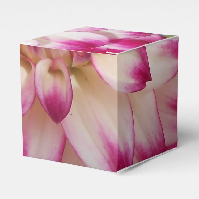 Beaux Favour Box (Front Side)