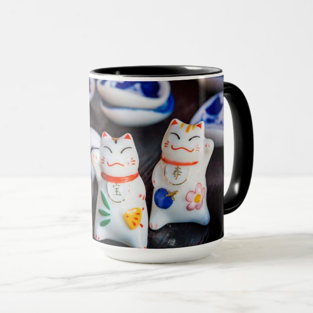 Beckoning cat figurines mug (Front Right)