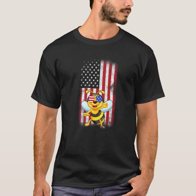 Bee American Flag Boys Girls Men Women Fourth Of J T-Shirt (Front)