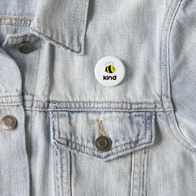 Bee Kind 3 Cm Round Badge (In Situ)