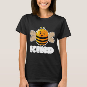 Bee Kind Beekeeper Love Cool Graphic Design T-Shirt