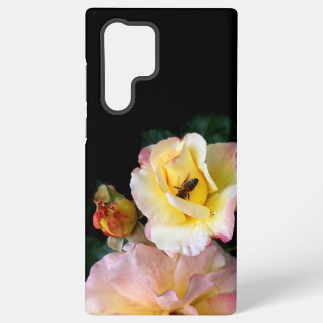 Bee on Pink Yellow Roses Flowers Samsung Galaxy S22 Ultra Case (Back)