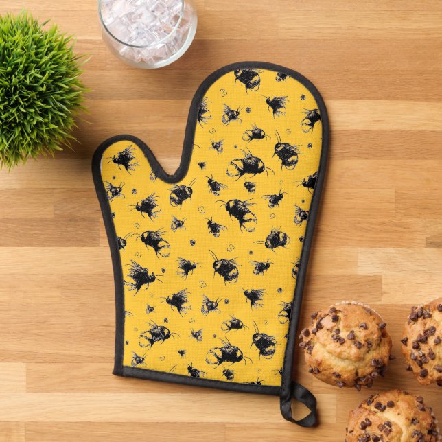Bee Oven Mitt – Cute Bee Kitchen Glove for Baking (Top down)
