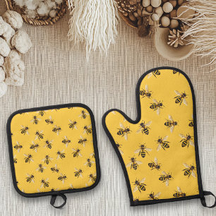 Bee Pattern Yellow Oven Mitt & Pot Holder Set