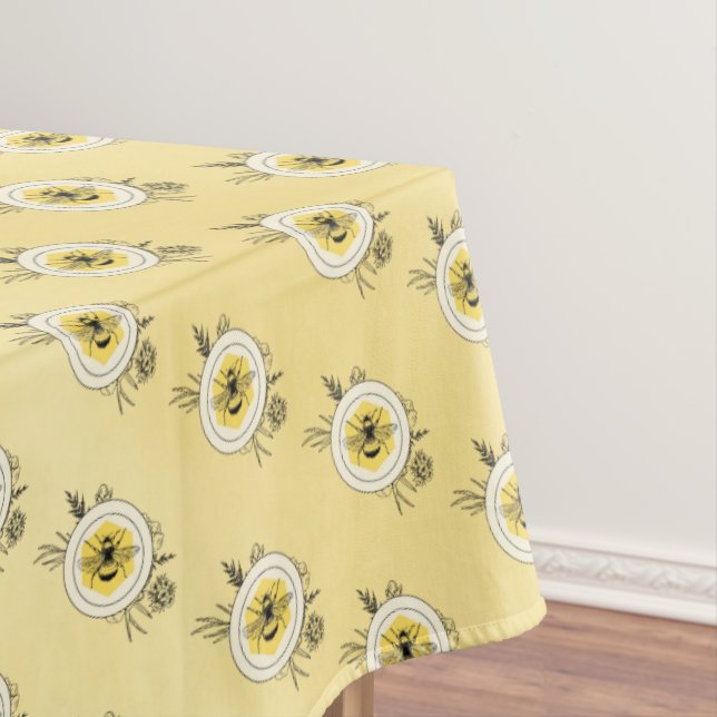 Bee Tablecloth (In Situ)