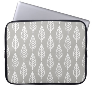 Beech leaf pattern - silver grey / grey and white laptop sleeve
