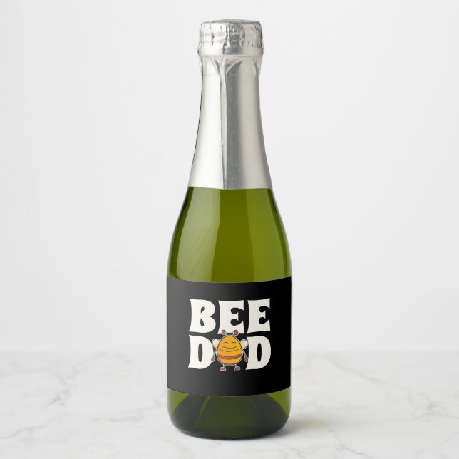 Beekeeper Gift | Proud Bee Dad Sparkling Wine Label (Front)