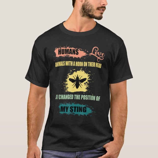 Beekeeping Bee Corn  Bee Apiologist Retro Beekeepe T-Shirt (Front)