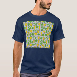 Beer glasses and hops pattern T T-Shirt