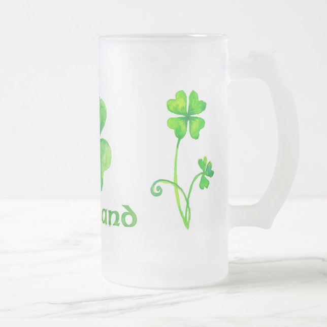 Beer mug with aquarelle shamrocks (Right)