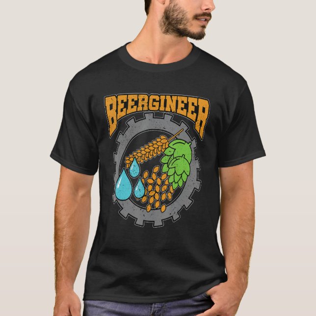 Beergineer Graphic Homebrewing Winemaking Brewery  T-Shirt (Front)