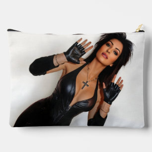 Behold accessory bag