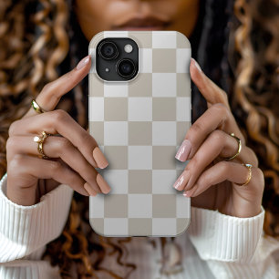 Beige and White Retro Check iPhone 15 Case