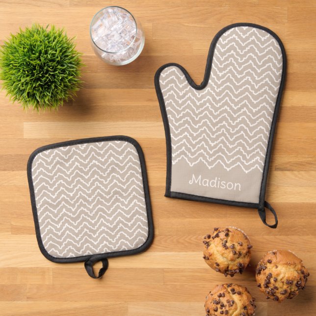 Beige And White Squiggly Chevron Zigzag With Name Oven Mitt & Pot Holder Set (Top Down)