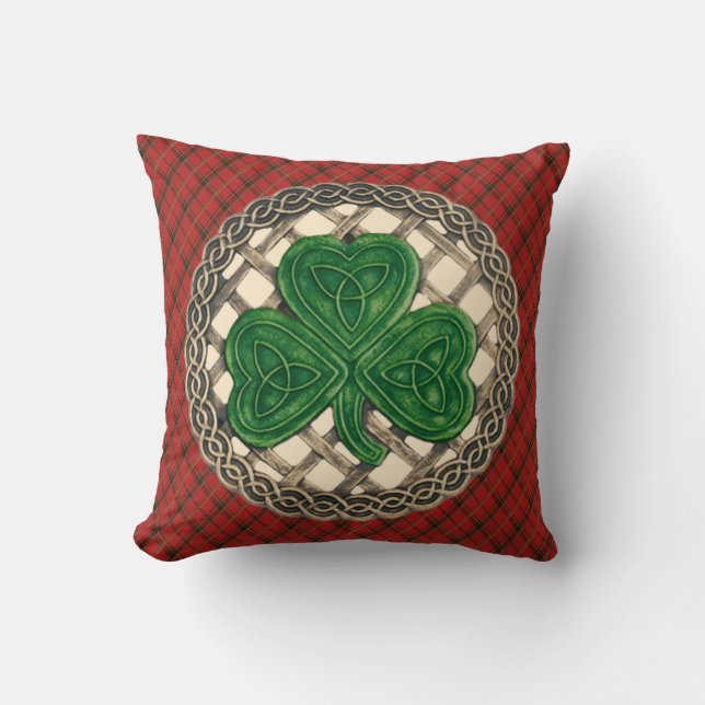 Beige Shamrock Celtic Knots On Red Plaid Cushion (Front)