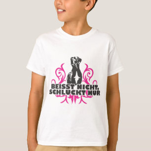 beisst nicht, schluckt nur T-Shirt
