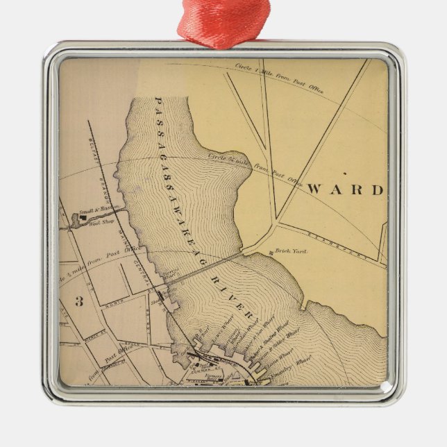 Belfast, Maine 2 Metal Tree Decoration (Front)