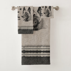 Belgian Malinois art when everything fails quote Bath Towel Set
