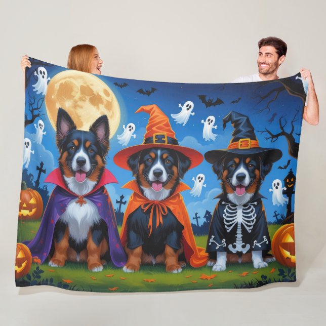 Belgian Malinois Dogs Pumpkin Halloween Funny  Fleece Blanket (In Situ)