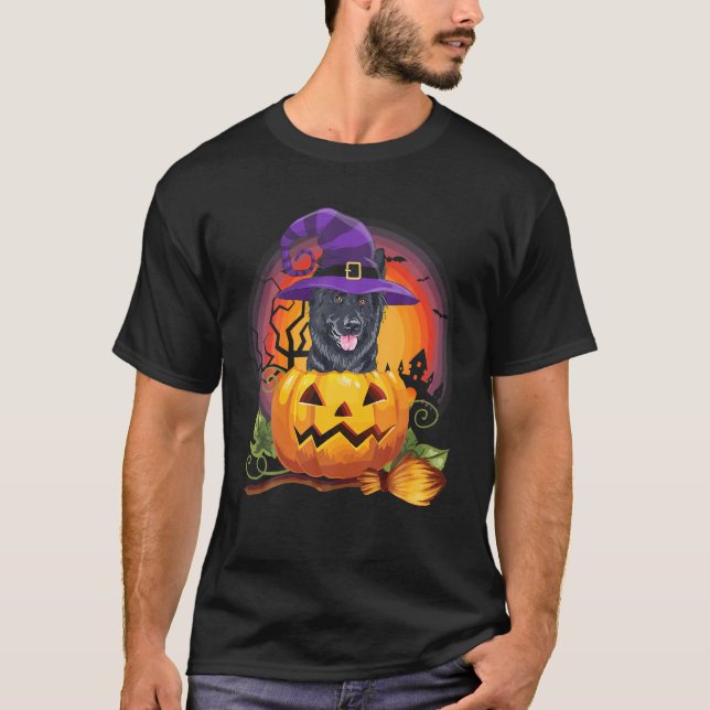 Belgian Malinois Witch Pumpkin Halloween Dog Lover T-Shirt (Front)