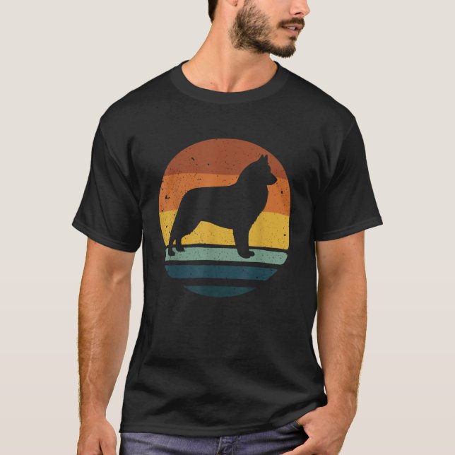 Belgian Shepherd Vintage Retro Dog Gift  T-Shirt (Front)