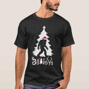 Believe Big Foot Christmas Big Foot Camping Hunte T-Shirt